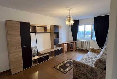 Apartament cu 3 camere în Nufărul - 2