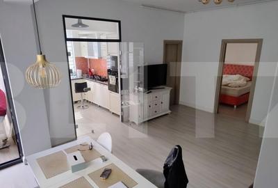 Apartament de vanzare, cu 2 camere, 67 mp, zona Cal. Calaras - 1