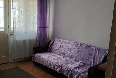 Apartament cu 2 camere decomandat în Prundu