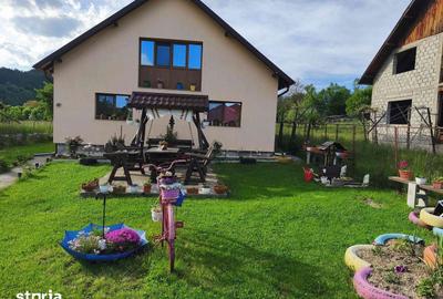 Casă cu 5 camere cu Teren 1000 Mp în Lerești - 15