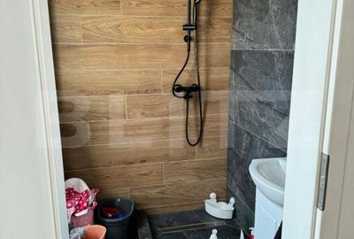 Casă cu 4 camere cu Teren 254 Mp în Remetea Mare - 4