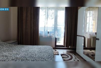 Apartament cu 3 camere semidecomandat în Europa