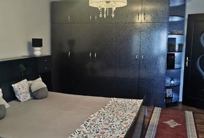 Apartament cu 4 camere decomandat în Central - 5
