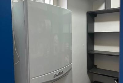 Apartament 4 camere transformat 3 camere McDonalds - Piata Centrala - 15