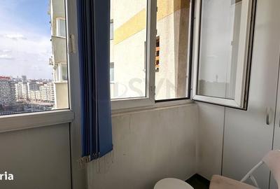 Apartament cu 3 camere decomandat în Obor