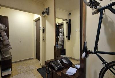 Apartament cu 3 camere semidecomandat în Păcii - 12