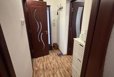 Garsonieră decomandată în Calea București