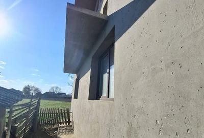 Casă cu 7 camere cu Teren 1118 Mp în Central - 4