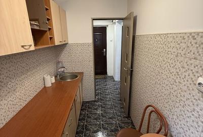 Garsonieră decomandată în Dristor - 3