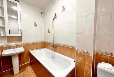 Apartament cu 3 camere decomandat în Gorjului