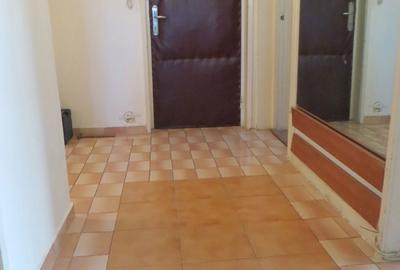Apartament cu 4 camere semidecomandat în Titan - 16
