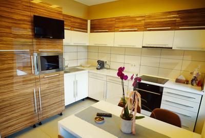 Apartament cu 4 camere, pe 2 nivele, in Turda Noua - 1