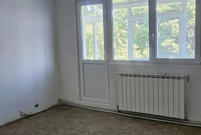 Apartament cu 2 camere decomandat în Central - 1
