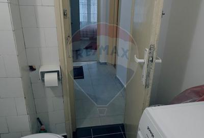 Apartament cu 3 camere decomandat, mobilat în 1 Mai - 10