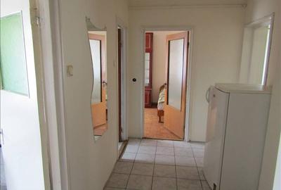 Apartament zona CEDONIA- str. Luptei - 8