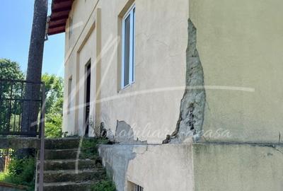 Teren intravilan cu casa- 1740 mp. in Provita de Sus-PH - 32