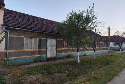 Casă cu 7 camere cu Teren 60 Mp în Var - 5