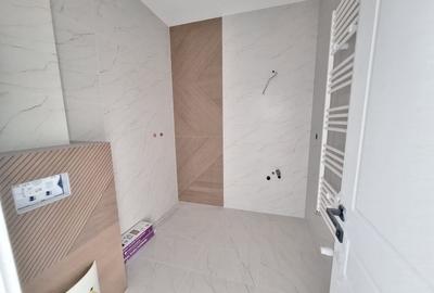 Apartament cu 3 camere semidecomandat în Central - 6