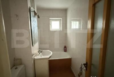 Apartament cu 3 camere decomandat în George Enescu