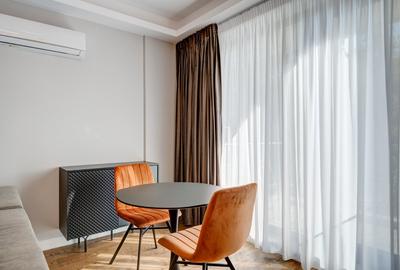 4 CAMERE - PARCARE INCLUSA - BALCON DE 14,3 MP SI TERASA DE 10,7 MP - UNIRII - 5