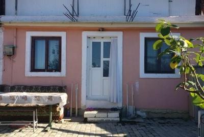 Casă cu 4 camere în Bucium - 2