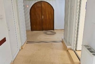 Inchiriez spatiu comercial la parterul unei vile, str. V. Lupu, Iasi - 3