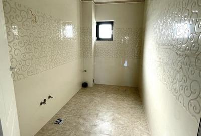 Duplex cu 3 camere cu Canalizare în Lumina - 6