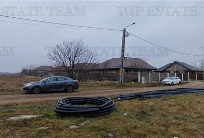 Teren intravilan 3400 mp , cu toate utilitatile, ideal pentru dezvoltatre imobil - 1