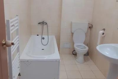 Apartament cu 2 camere, 56 mp, etaj intermediar, zona Petrom - 7