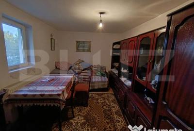 Casă cu 3 camere cu Teren 800 Mp în Var - 10