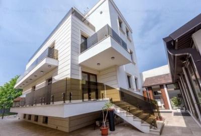 VILA EXCLUSIVISTA D+P+2 ULTRALUX ZONA FALEZA NORD