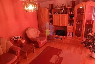 3 camere, etaj 2, Decmandat, cu imbunatatiri, Calarasi IV 3 camere, etaj 2, Decmandat, cu imbunatatiri, Calarasi IV - 3