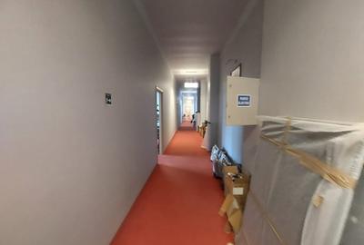 Delfinariu, spatiu 289 mp., ideal birouri/sali de curs etc., parcare - 5