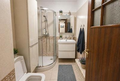 Apartament cu 4 camere decomandat în Central - 5