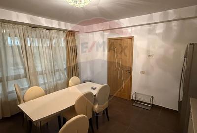 VANZARE Apartament cu 3 camere in zona Voluntari - 10