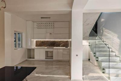 Duplex cu 3 camere cu Canalizare în Nord - 1