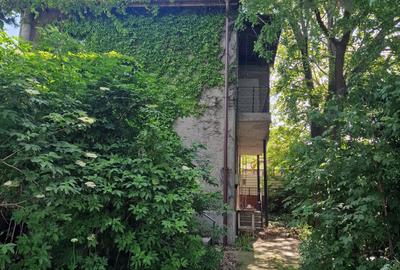 Casă individuală cu 4 camere cu Canalizare în Central - 10