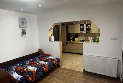 Casă cu 4 camere în Central - 5