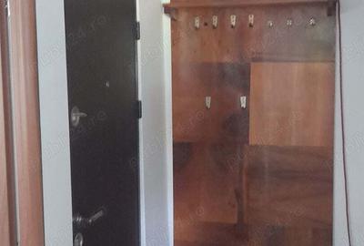 Apartament cu 3 camere decomandat în Aradului - 9