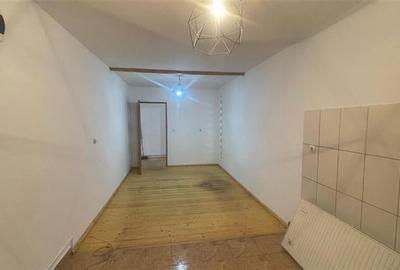 Casă individuală cu 2 camere în Vatra Luminoasă - 5