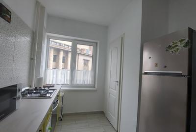 Apartament cu 2 camere decomandat în Romană - 6