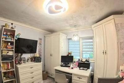 Apartament cu 4 camere decomandat în Dacia - 8