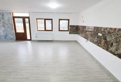 Casă cu 3 camere cu Teren 700 Mp în Sântana - 14