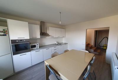 Casă cu 5 camere cu Teren 300 Mp în Burdujeni - 3