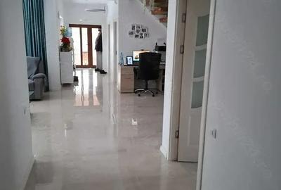 Casa de vis. la intrare in cumpana - 7