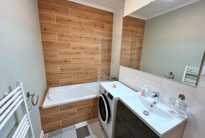 Apartament cu 2 camere semidecomandat, mobilat în Sopor - 13