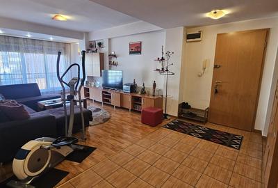 Apartament cu 4 camere decomandat în Aradului - 2