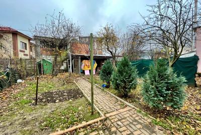 Casă individuală cu 3 camere cu Canalizare în Giulești - 10