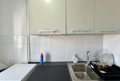 Studio *Mobilat Complet* // Victoriei - 14
