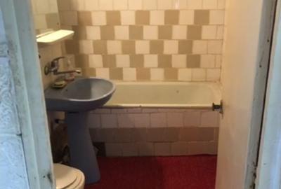 Apartament cu 2 camere decomandat în Km 5 - 7